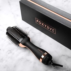 FoxyBae Blow Out Dryer Brush Rose Gold